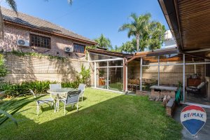 Casa venta en Don Torcuato con jardin y quincho