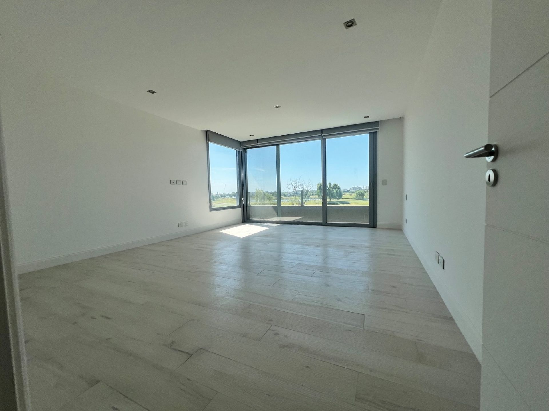 VENTA CASA 7 AMB con SENSACIONAL VISTA AL GOLF