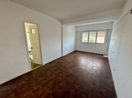 Venta Ph Con Patio En Vicente Lopez Sobre Av Maipu