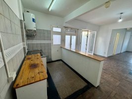Venta Ph Con Patio En Vicente Lopez Sobre Av Maipu