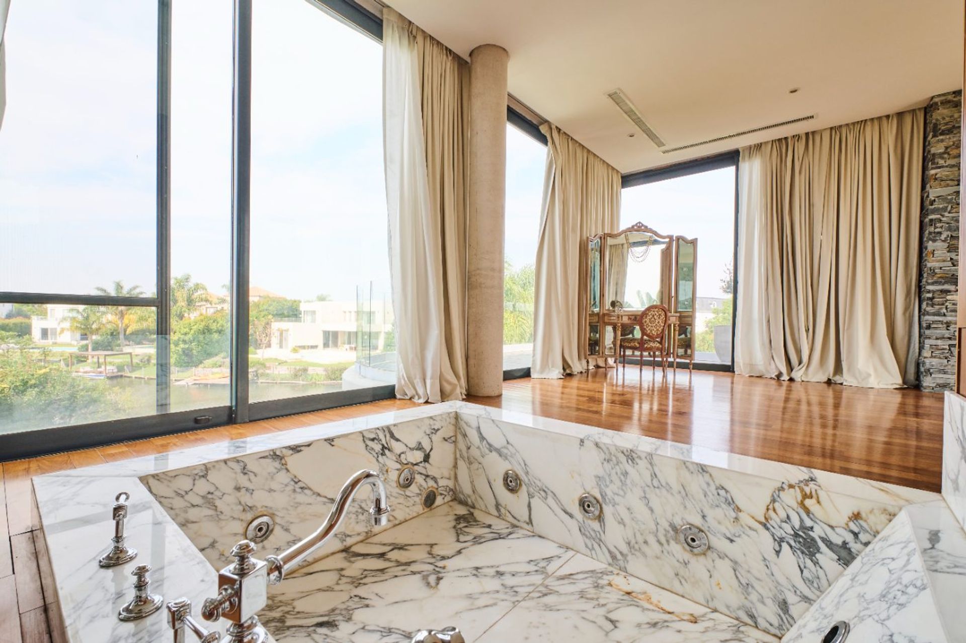 Venta Casa Nordelta Lagos Del Golf Al Agua