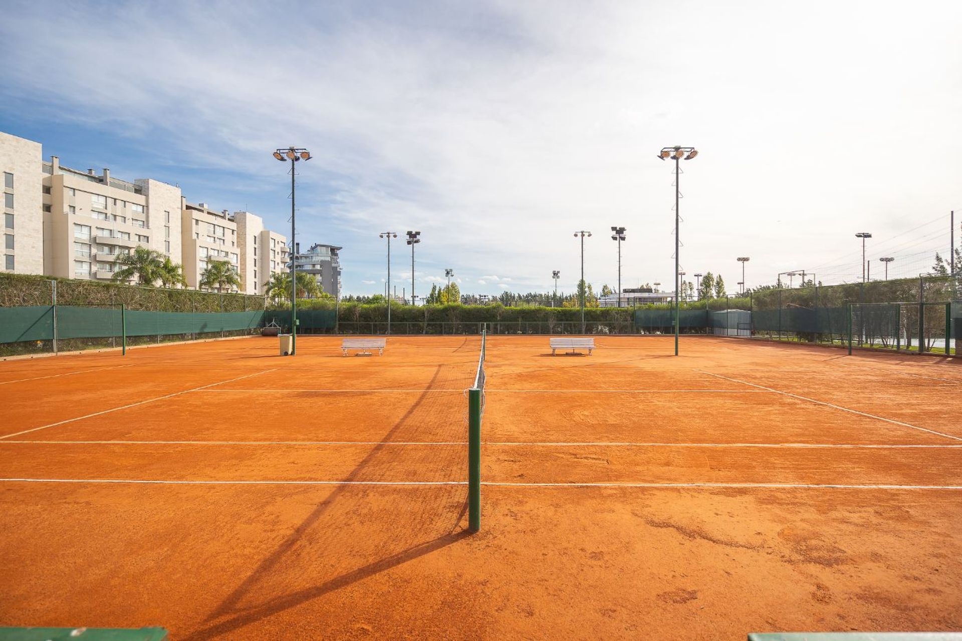 Departamento 4 amb con 2 cocheras Golf Nordelta