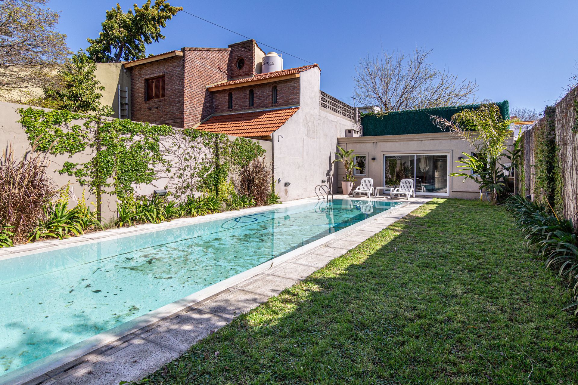 Alquiler Casa 3 amb en Olivos pileta y parrilla