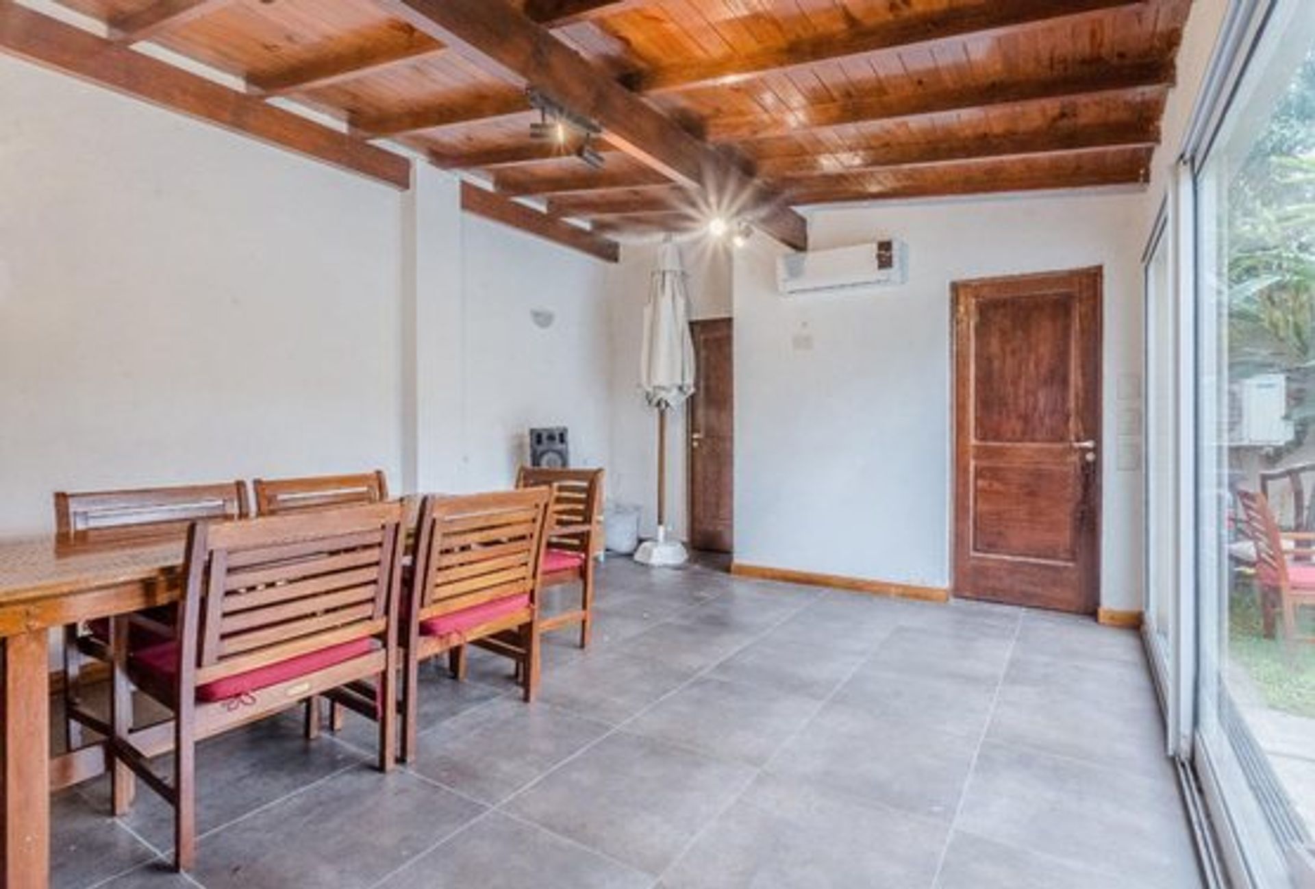 Alquiler Casa 3 amb en Olivos pileta y parrilla