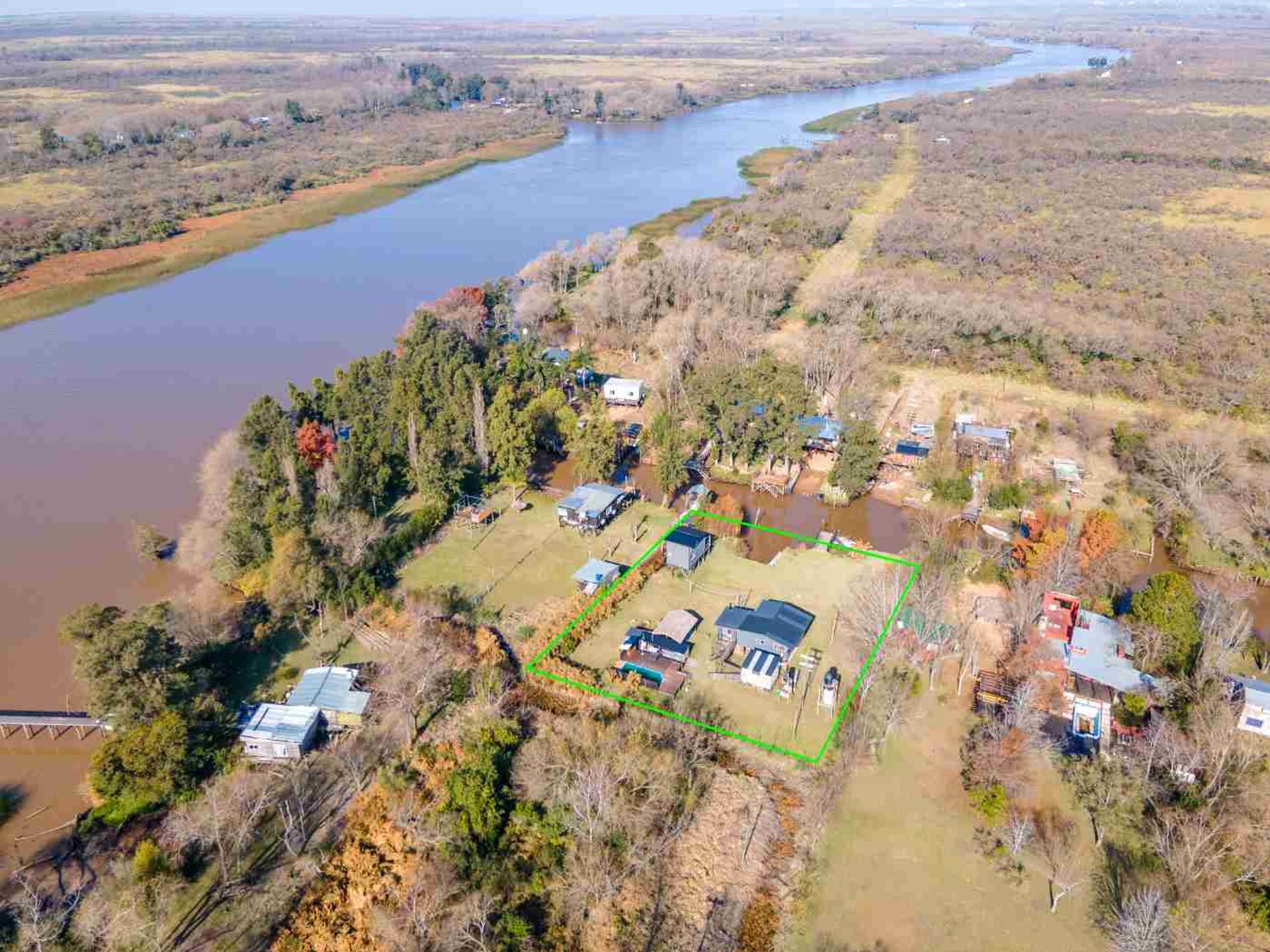 2 Cabañas en Venta 2 y 3 amb. isla de Tigre