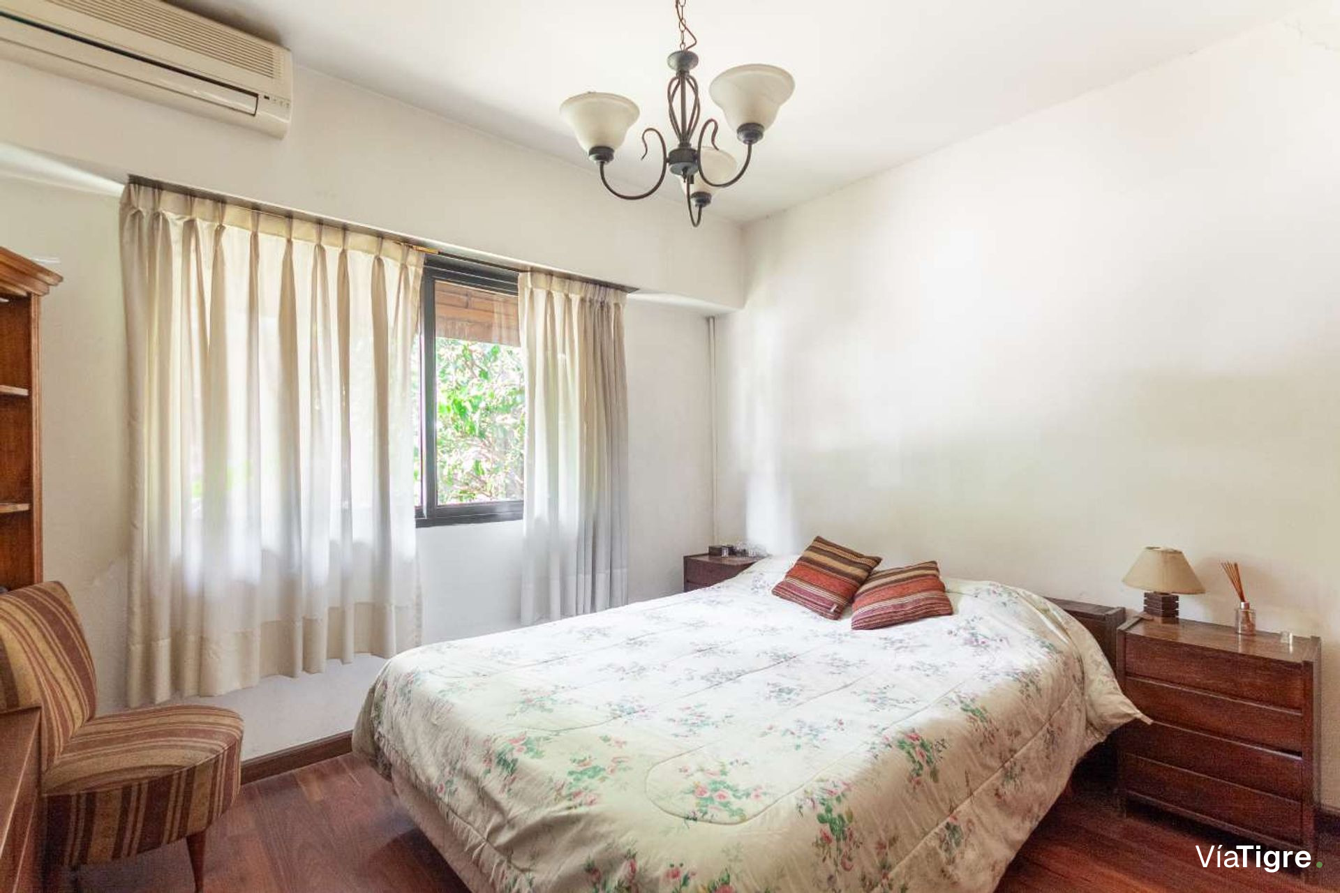 Venta PH 3 ambientes Duplex c/garaje y patio