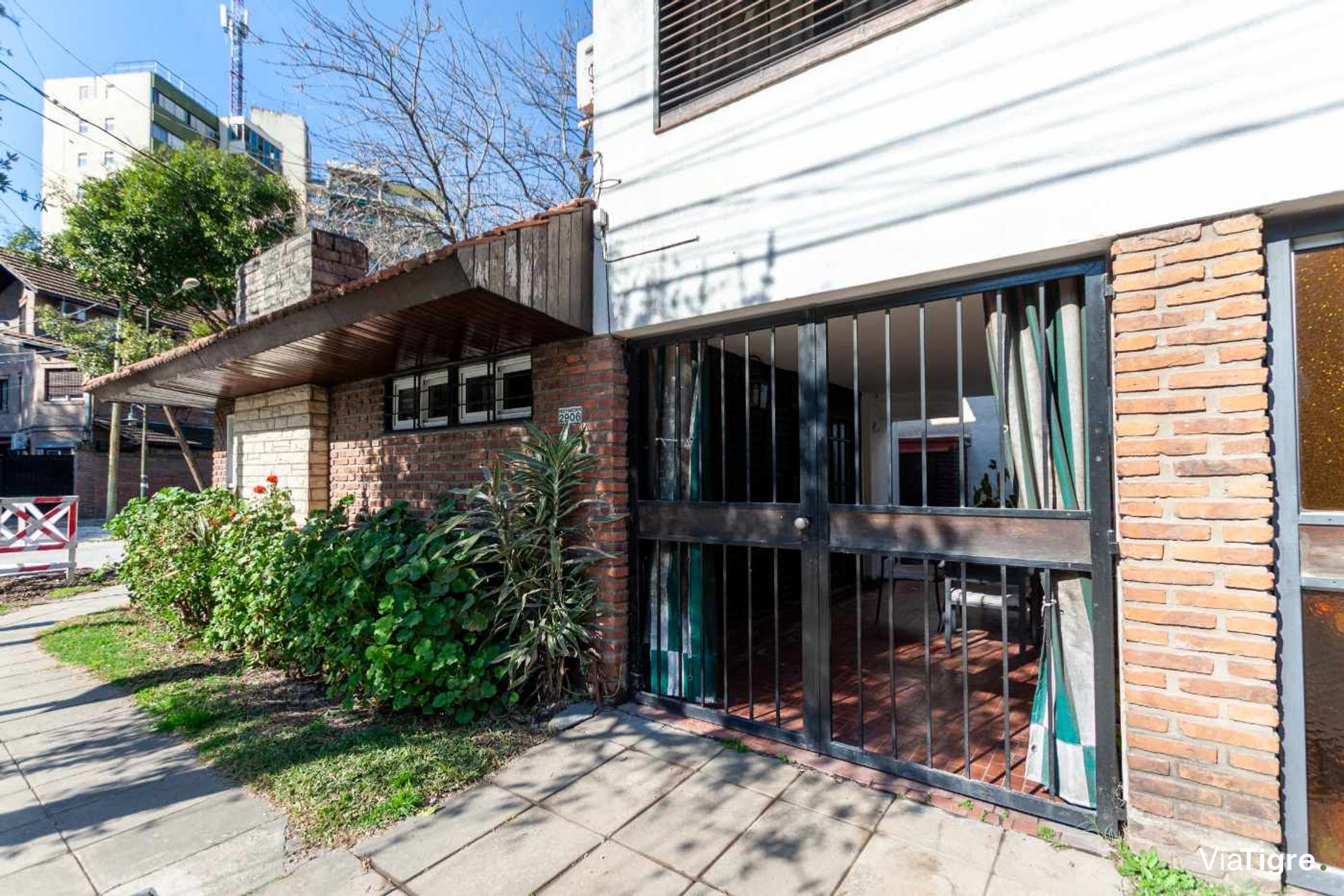 Venta PH 3 ambientes Duplex c/garaje y patio