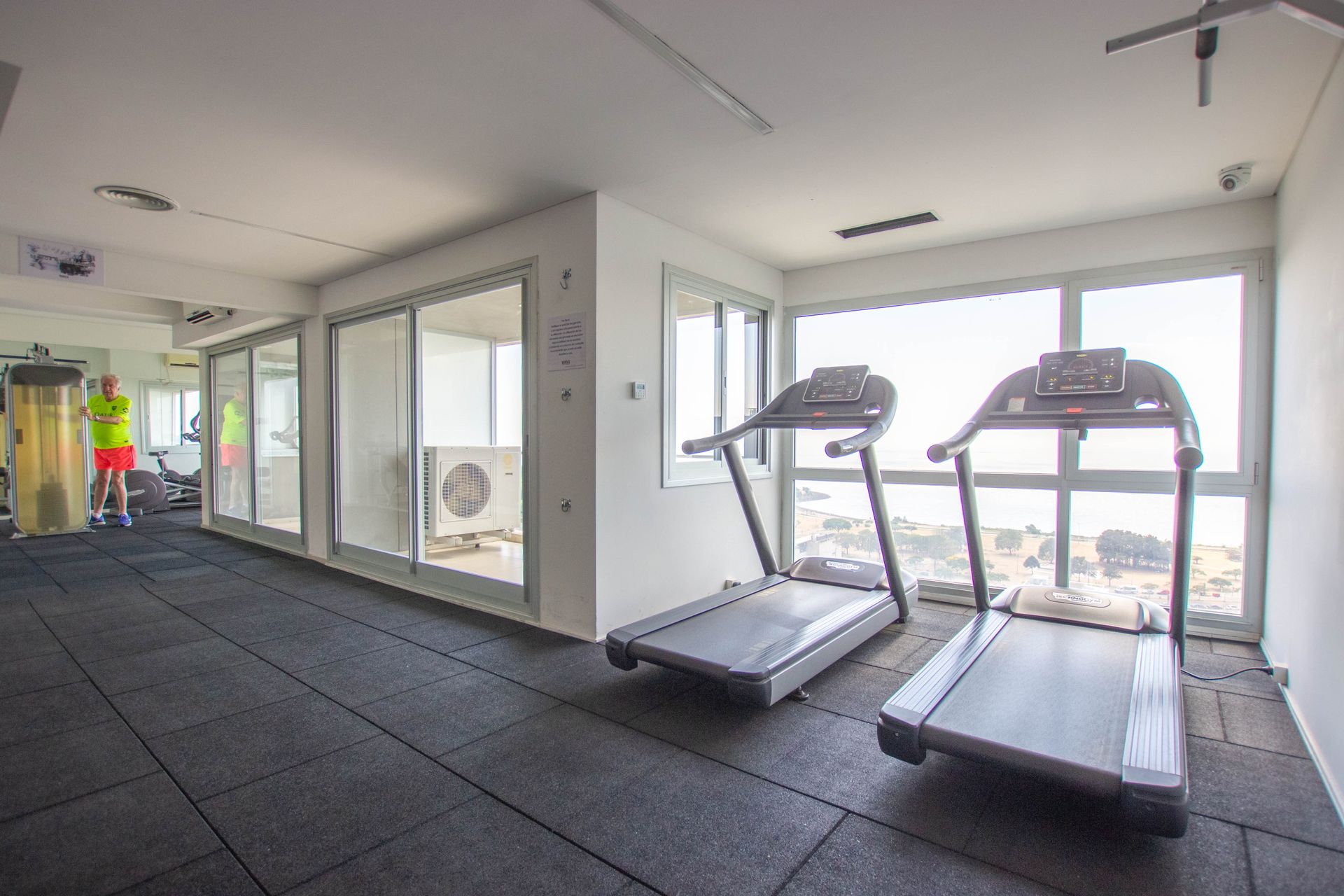 Departamento 2 Amb Venta En Torre Wave Libertador