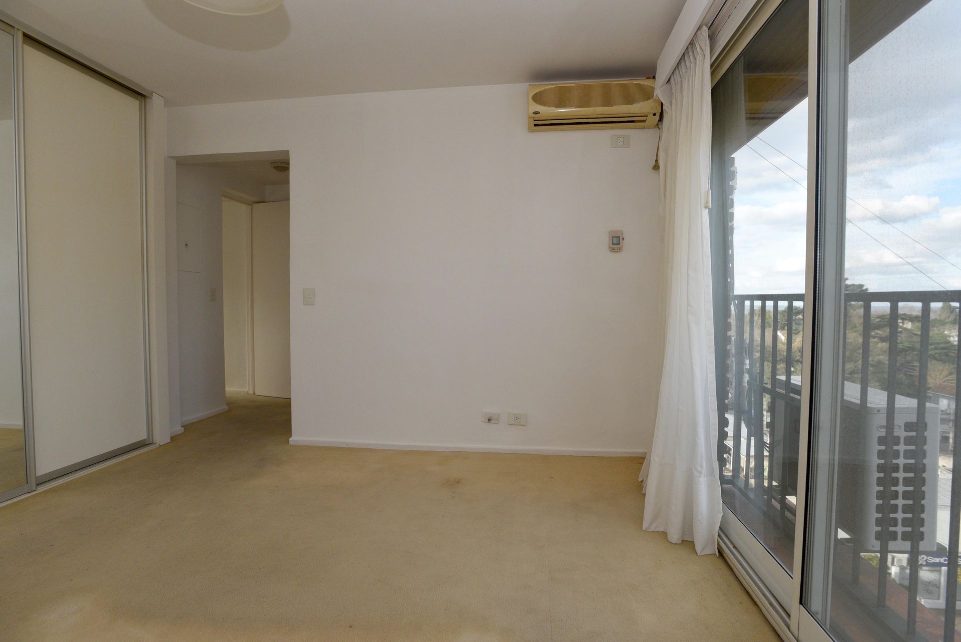 Departamento 4 amb venta con vista abierta