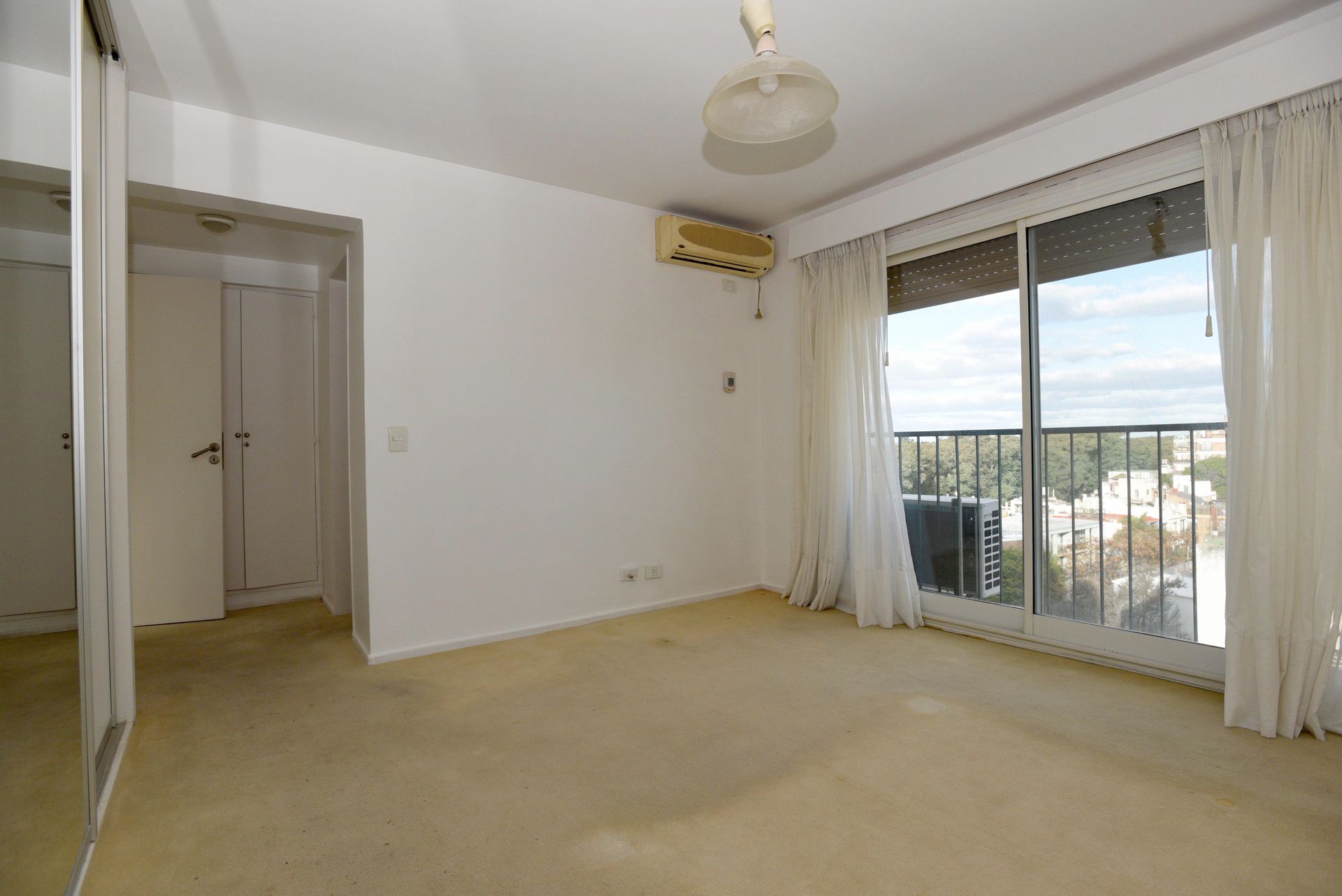 Departamento 4 amb venta con vista abierta