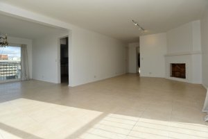 Depto venta S. Isidro, 3/4 amb., Cochera, Vista