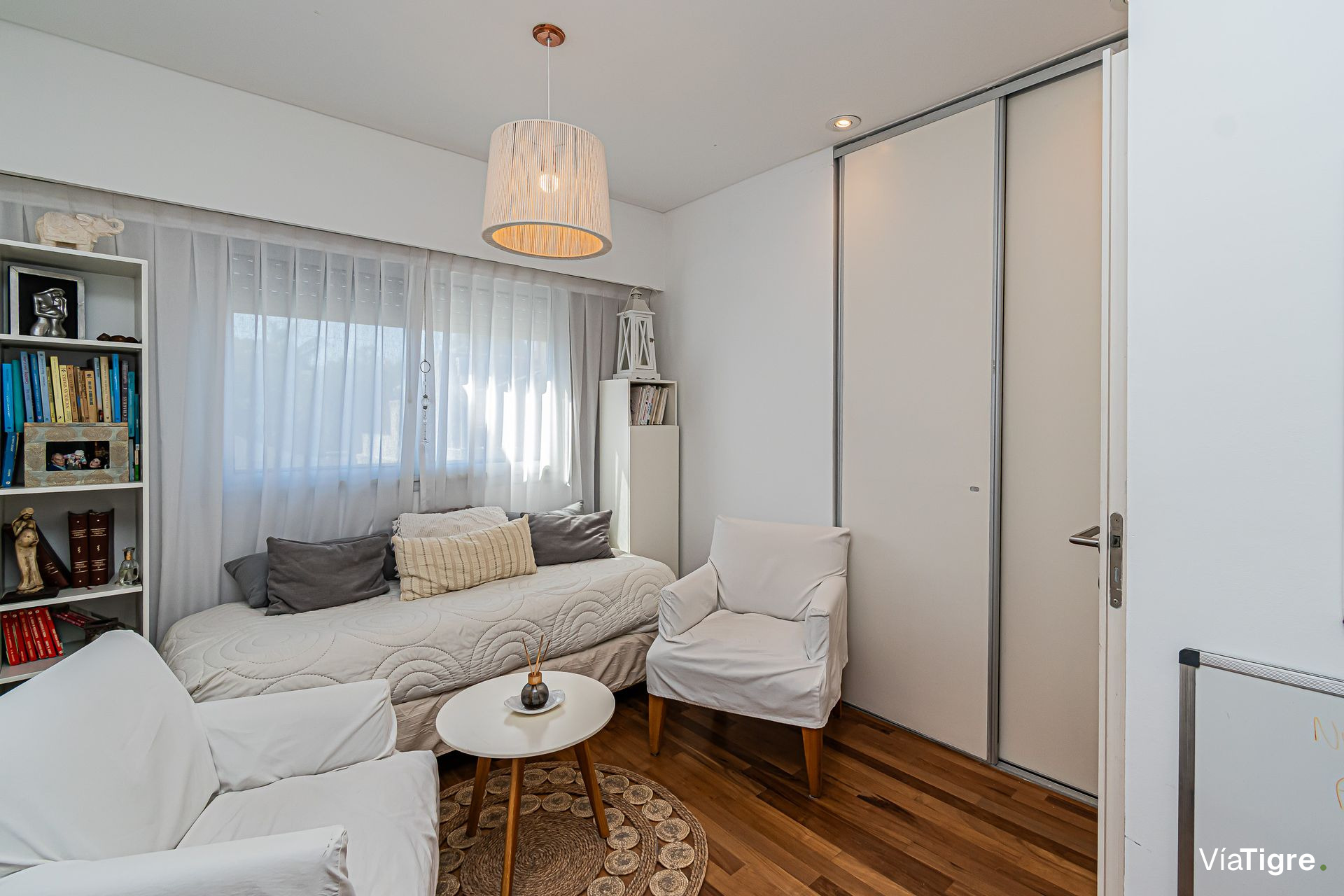 Venta casa 4 amb en Olivos pileta parque cochera