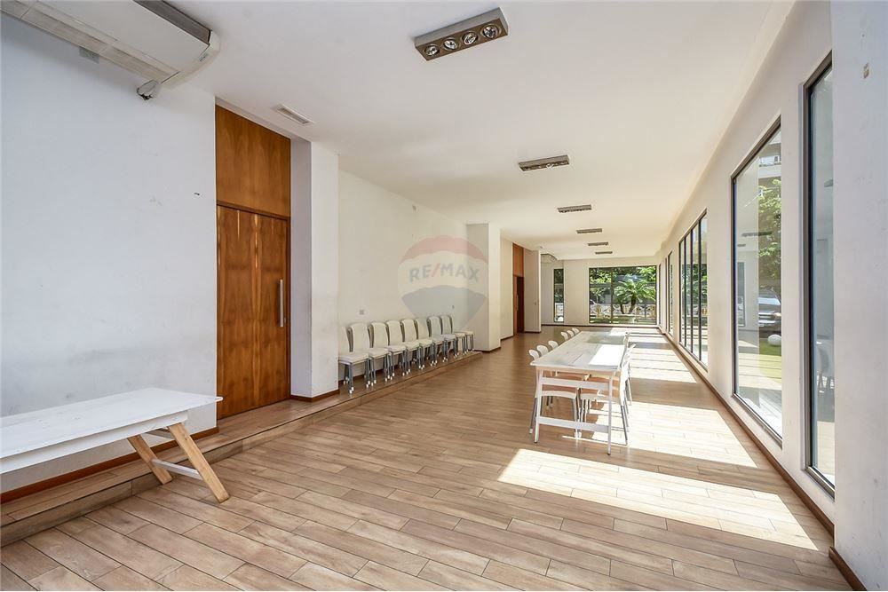 Venta 2 ambientes cochera Amenities Vicente Lopez