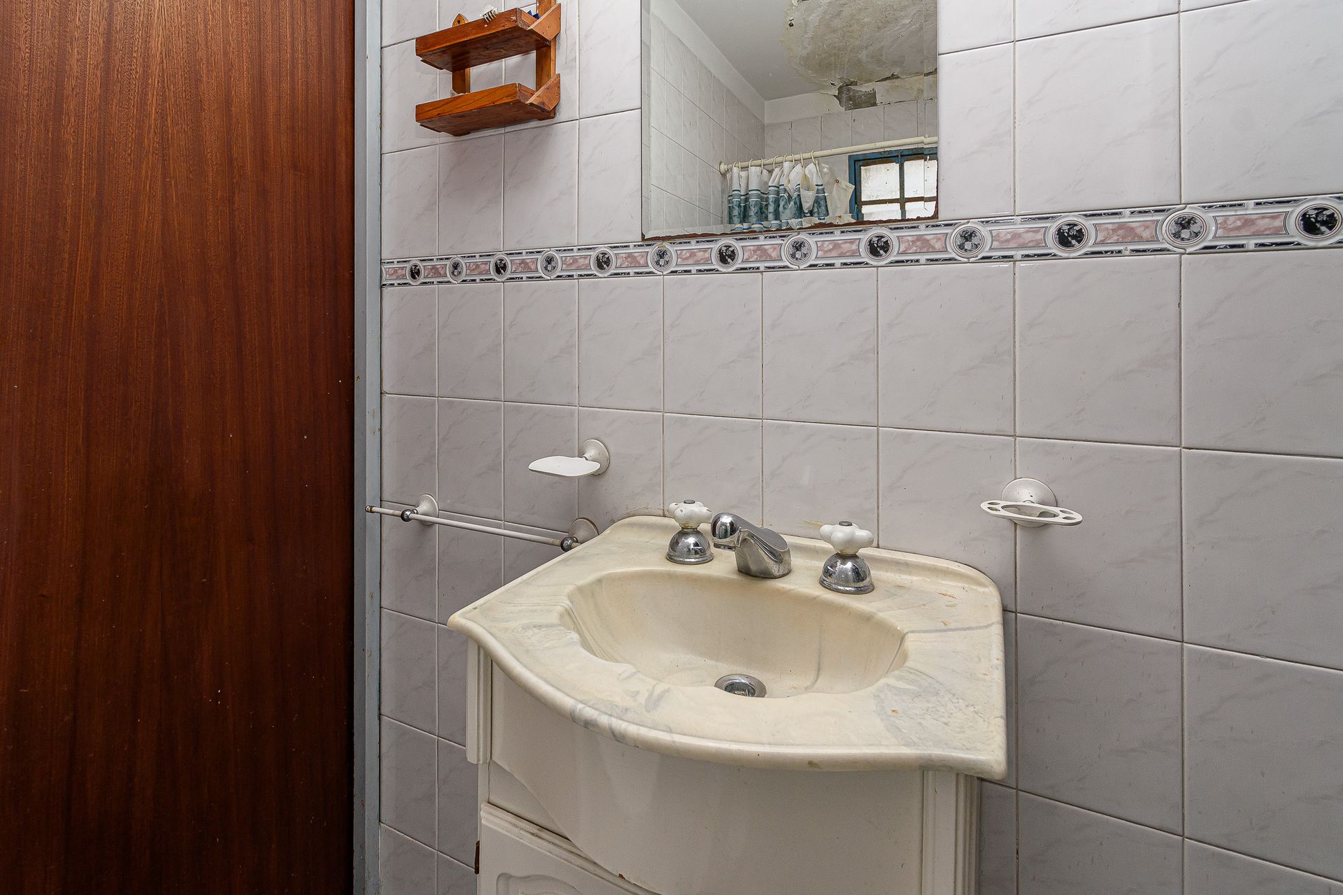 Venta Permuta casa 9 amb en Florida con quincho