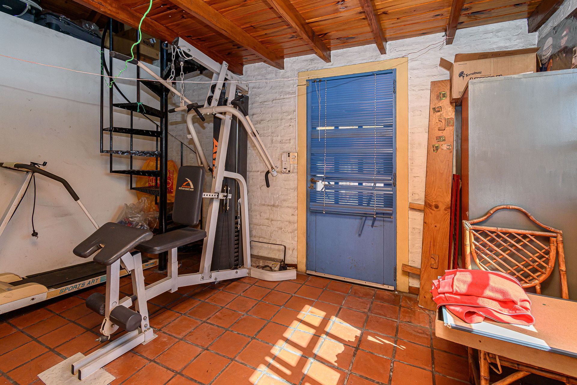 Venta Permuta casa 9 amb en Florida con quincho