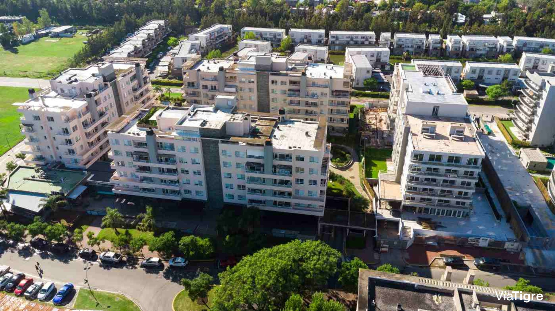 3 ambientes con cochera Antares Living Senior