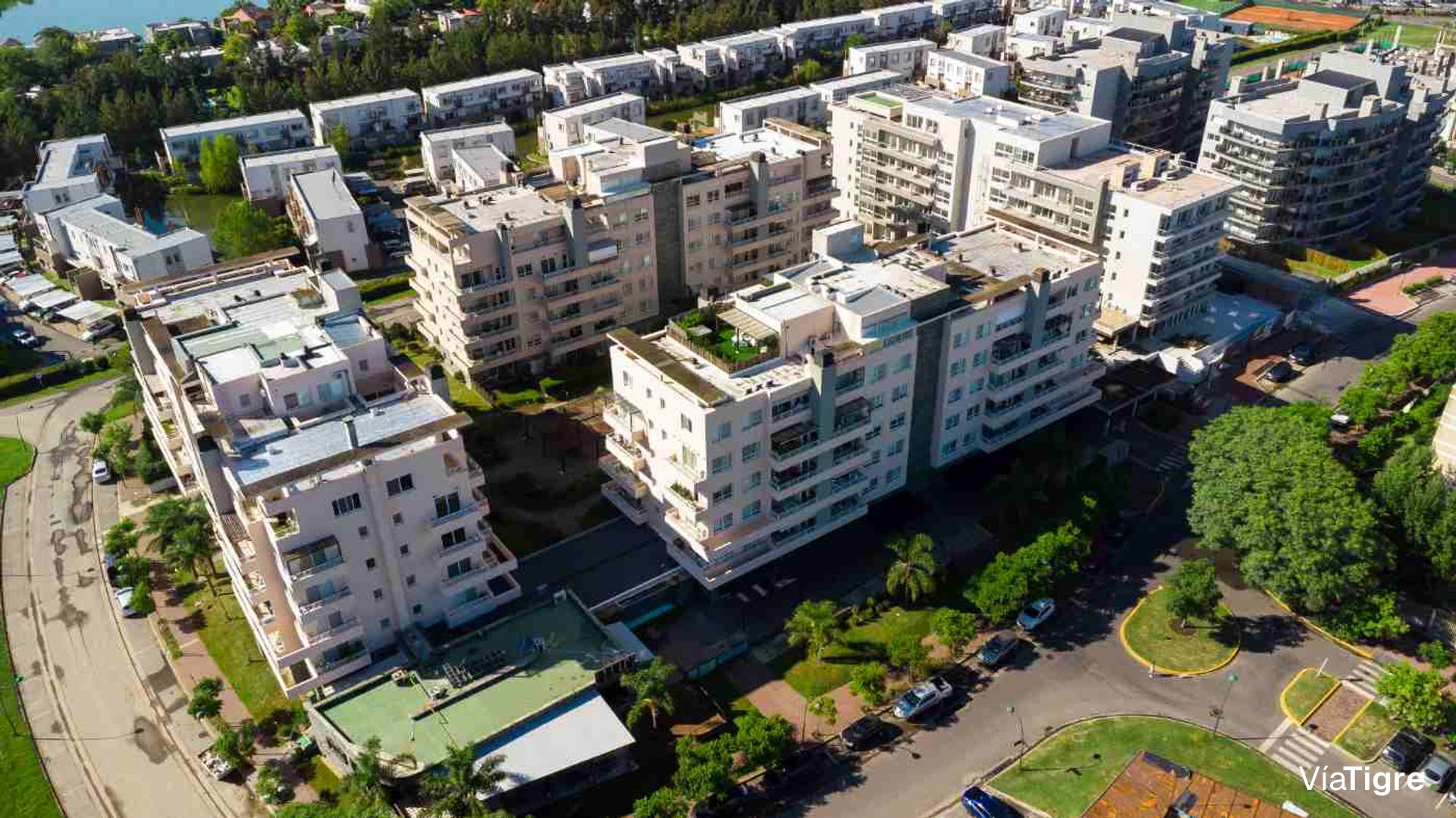 3 ambientes con cochera Antares Living Senior