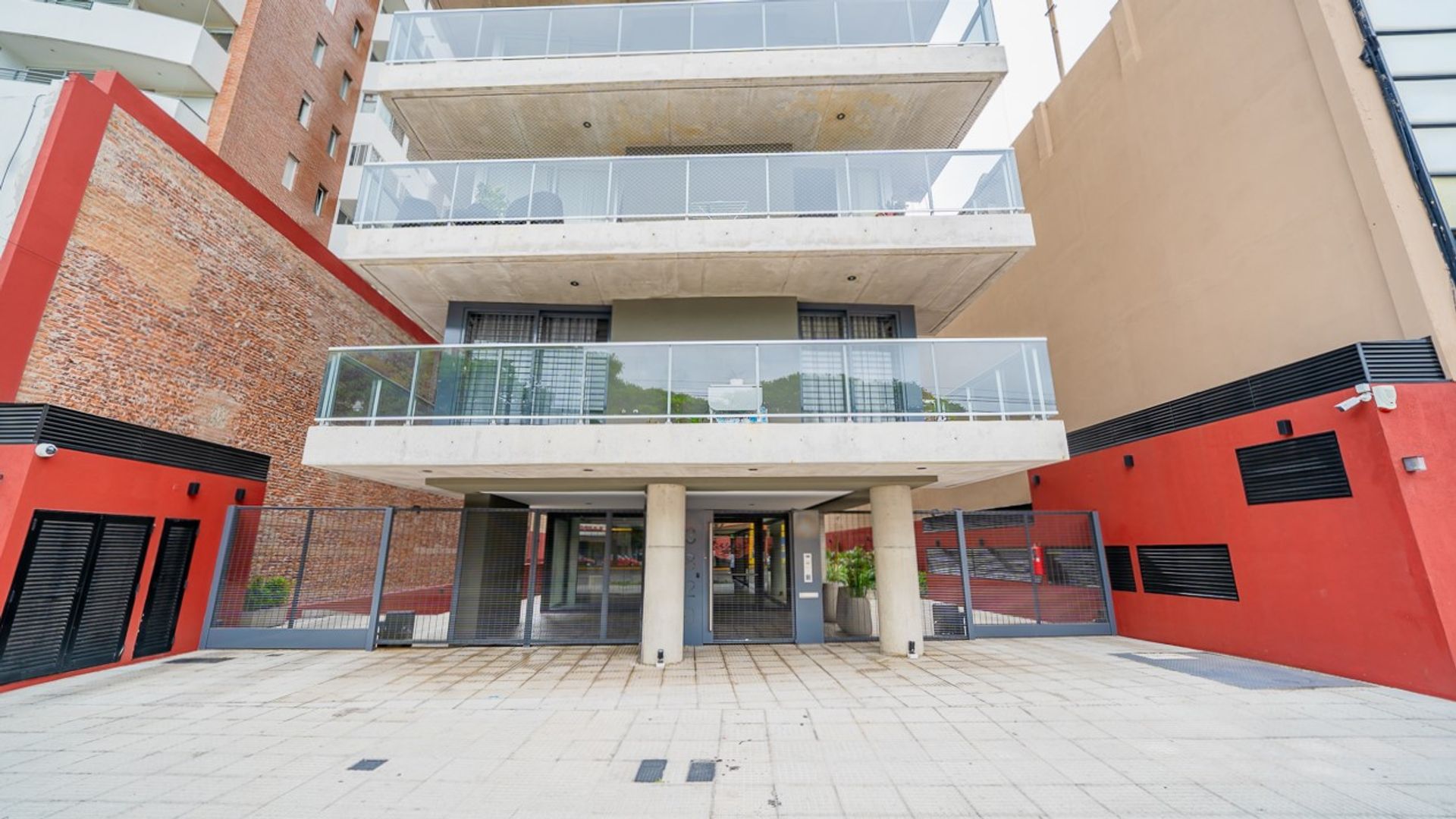 Venta departamento piso alto La Lucila