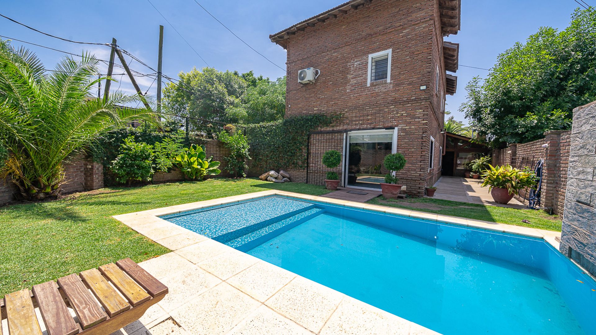 Venta Casa 5 Amb Don Torcuato Pileta Y Jardin