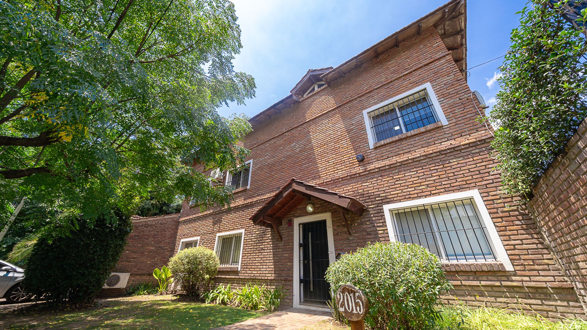 Venta Casa 5 Amb Don Torcuato Pileta Y Jardin