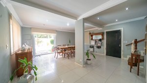 Venta Casa 5 Amb Don Torcuato Pileta Y Jardin