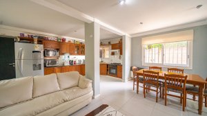 Venta Casa 5 Amb Don Torcuato Pileta Y Jardin