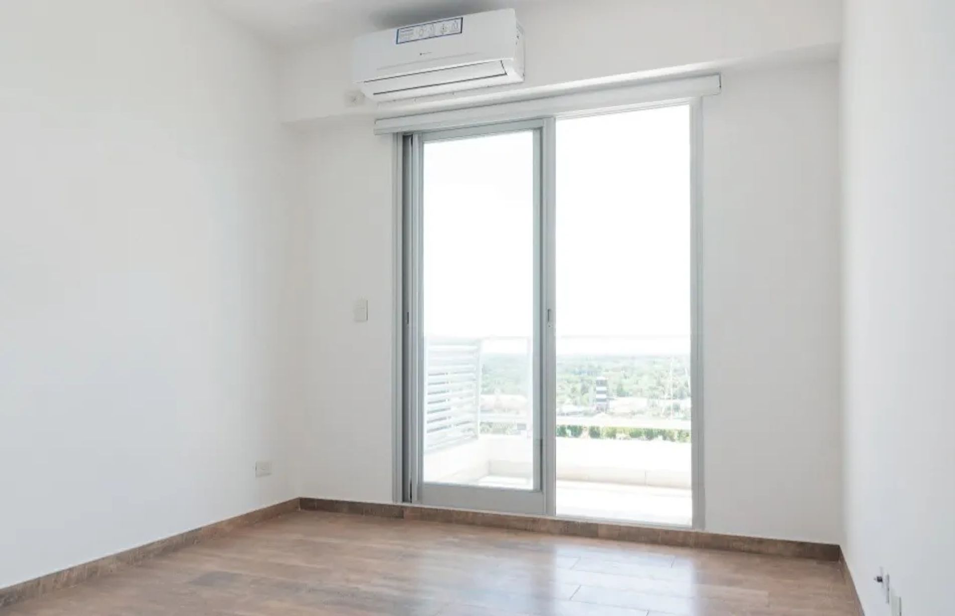 Venta Departamento 2 Ambientes Tigre Balcon