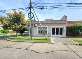 House for Sale: 3 Rooms, Martinez & Apartment: 2 Rooms