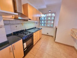 Apartment for Sale – 4 Rooms, Martinez, Balcony, Garage