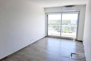 2-Room Apartment for Sale in Tigre, Balcony