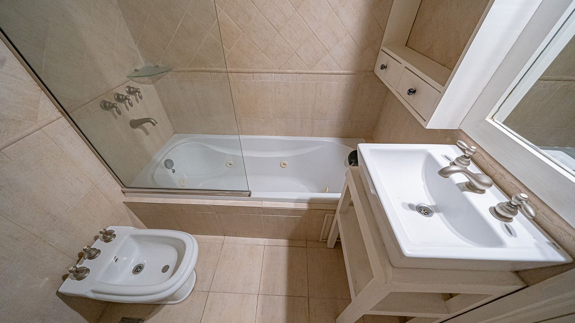 Venta 3 Amb Cochera Balcon Martinez Av. Libertador