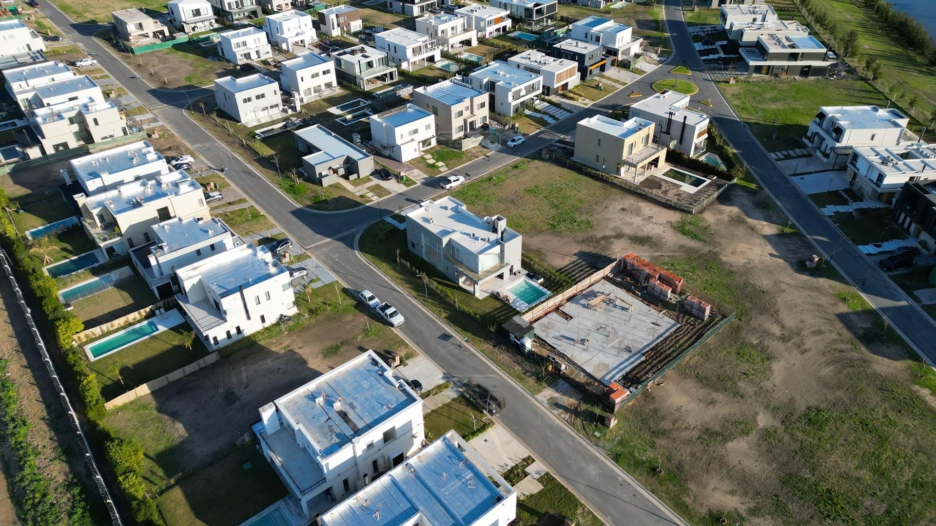 Casa Venta Nordelta Barrio Carpinchos Con Pileta