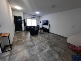 4-Room Apartment for Sale in Carapachay, No Expenses