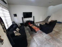 4-Room Apartment for Sale in Carapachay, No Expenses