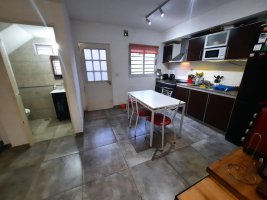 4-Room Apartment for Sale in Carapachay, No Expenses
