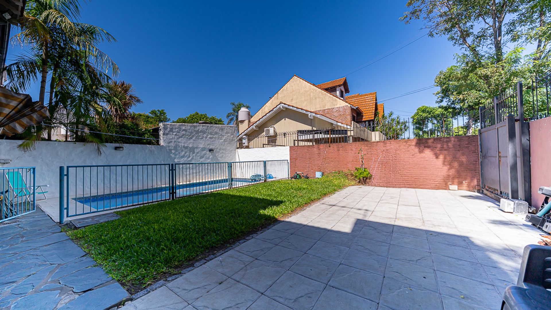 Venta Casa 4 Ambientes A Modernizar Martinez