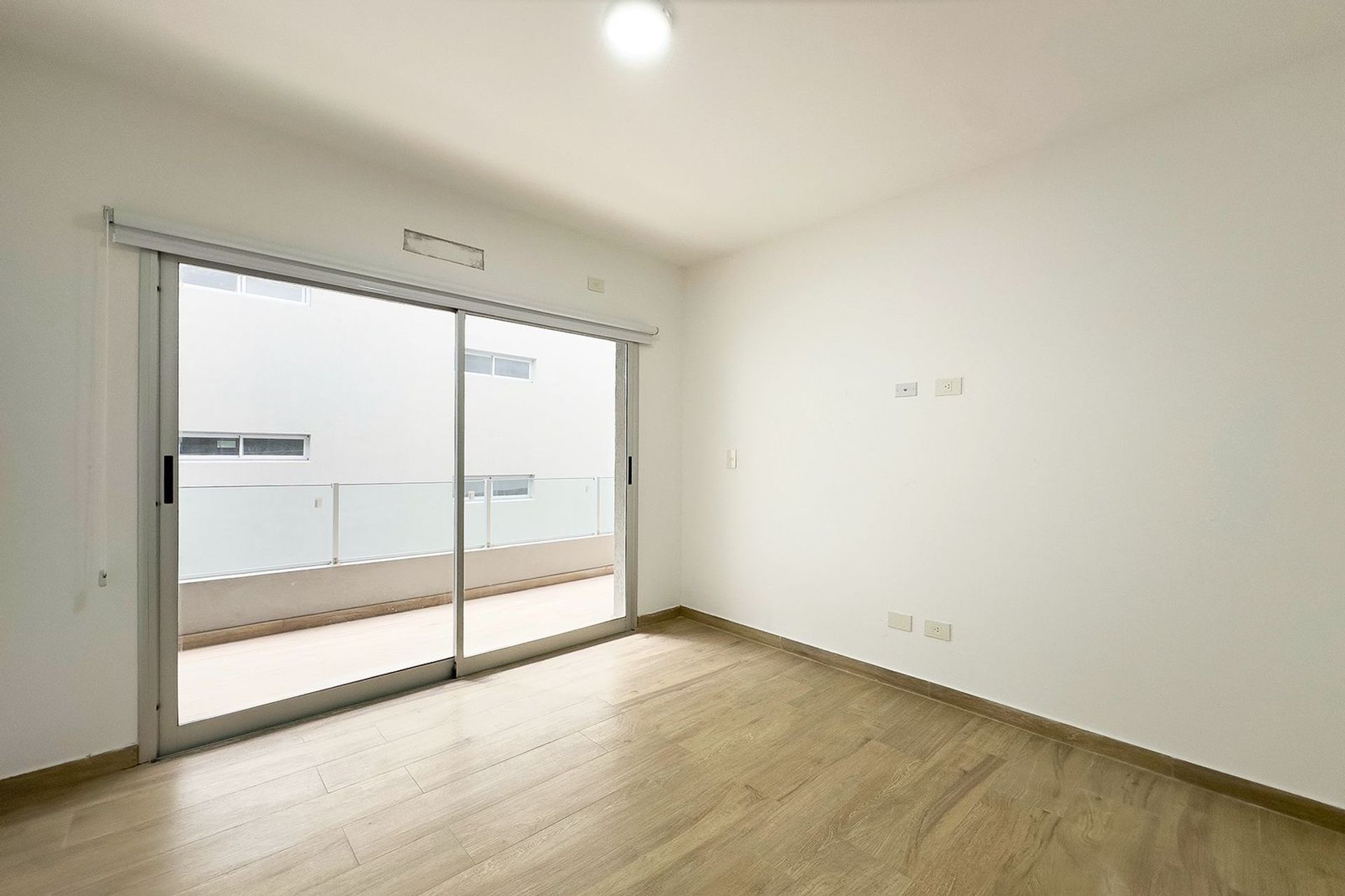 Venta Departamento 2 Amb Balcon Coch Punta Chica