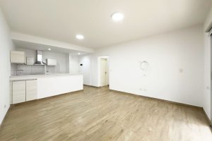 Apartment for Sale: 2 Rooms, Balcony, Coch, Punta Chica