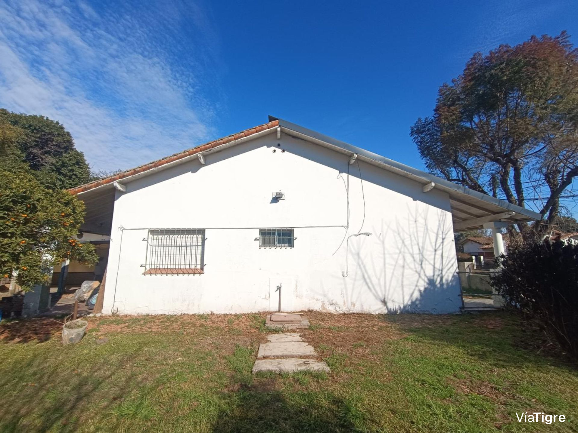Casa Multifamiliar Venta Benavidez Quincho Garage