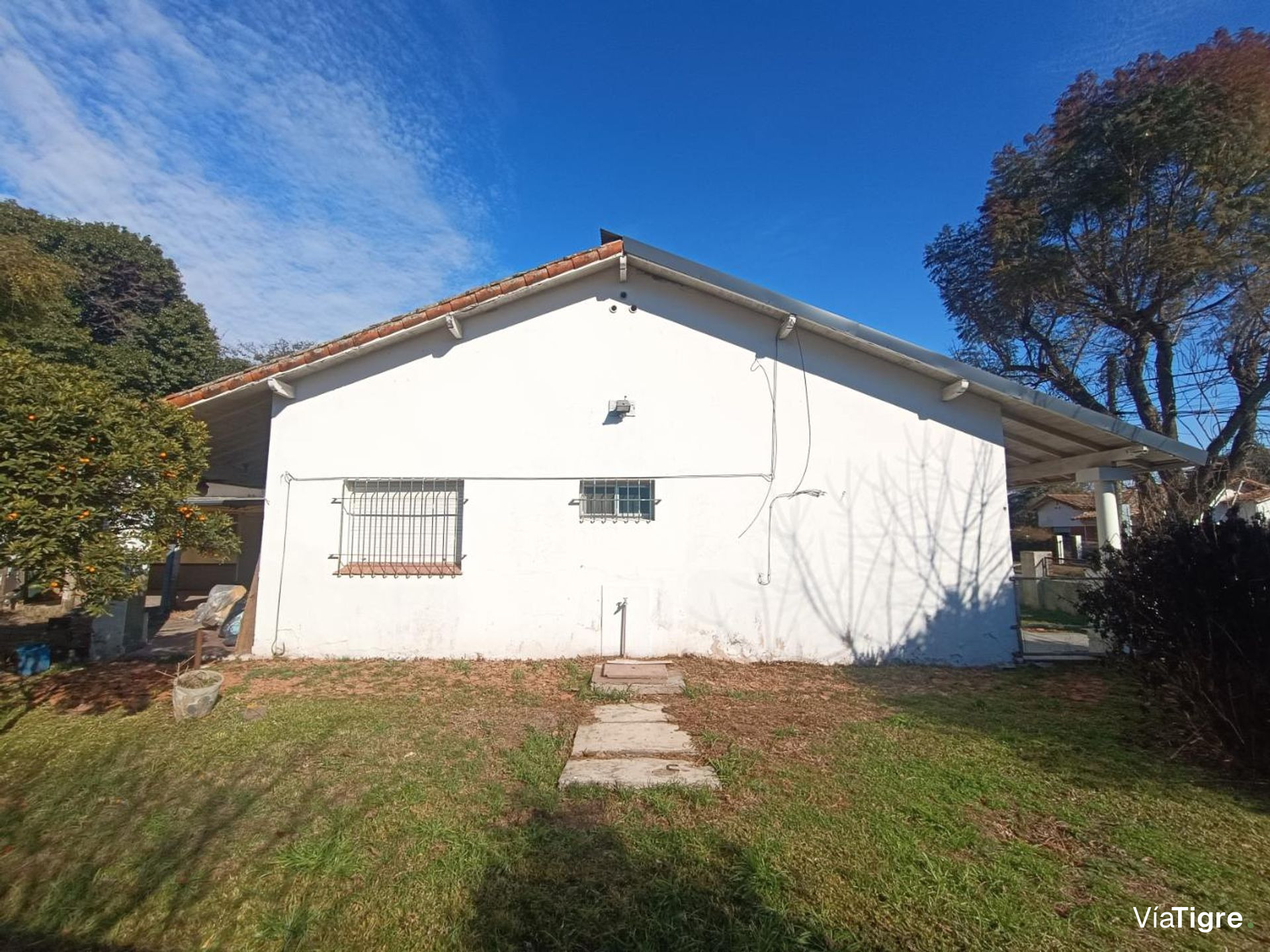 Casa Multifamiliar Venta Benavidez Quincho Garage