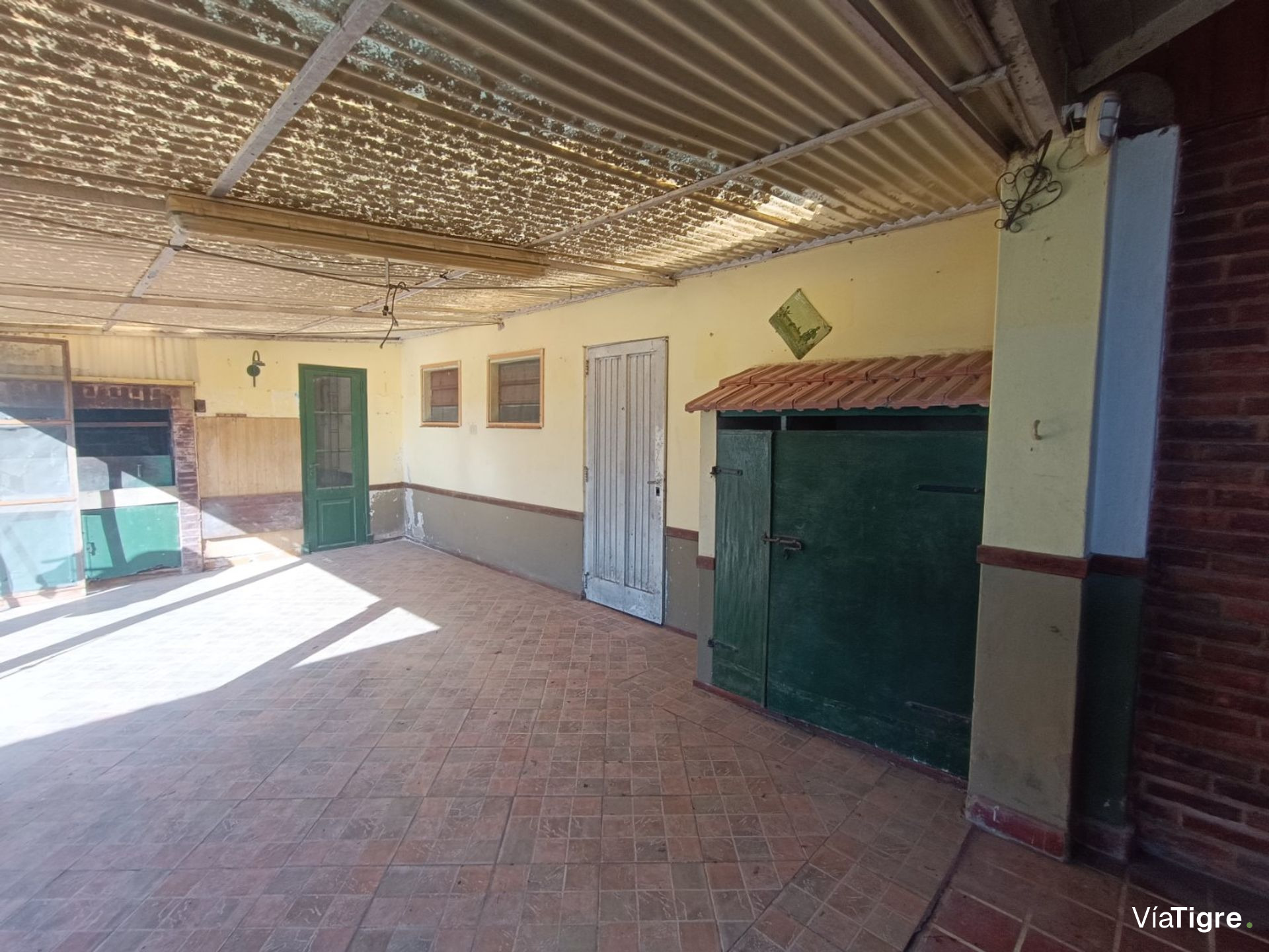 Casa Multifamiliar Venta Benavidez Quincho Garage