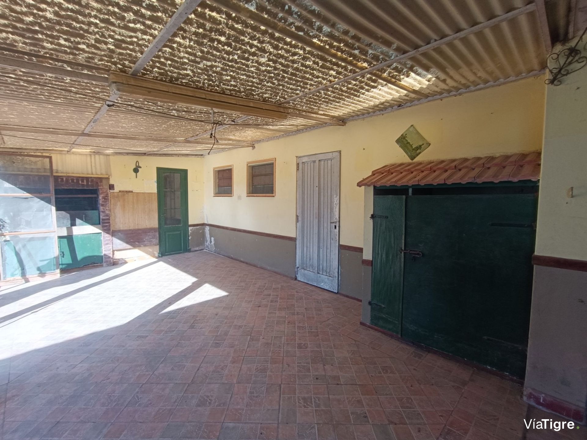 Casa Multifamiliar Venta Benavidez Quincho Garage