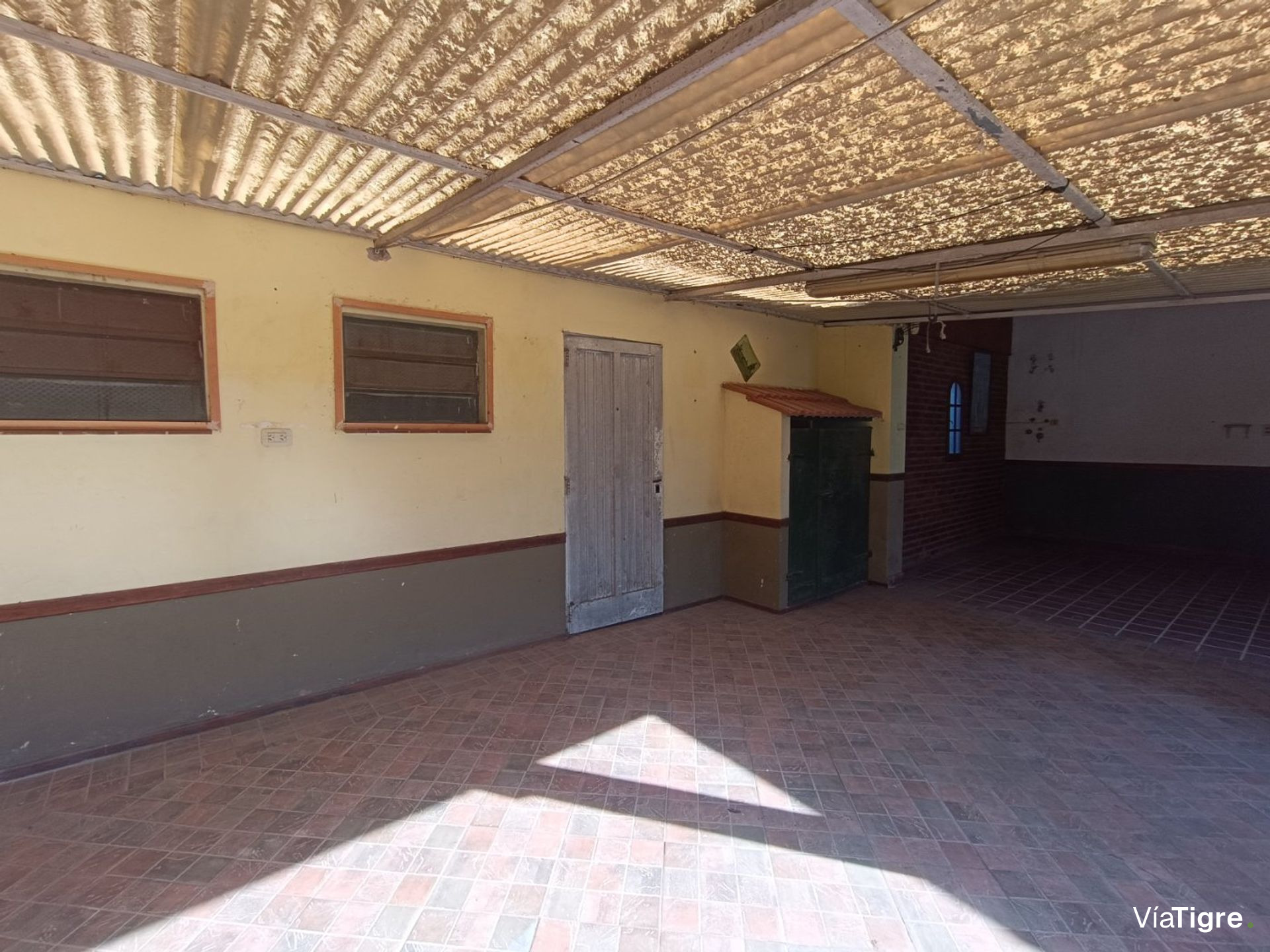 Casa Multifamiliar Venta Benavidez Quincho Garage