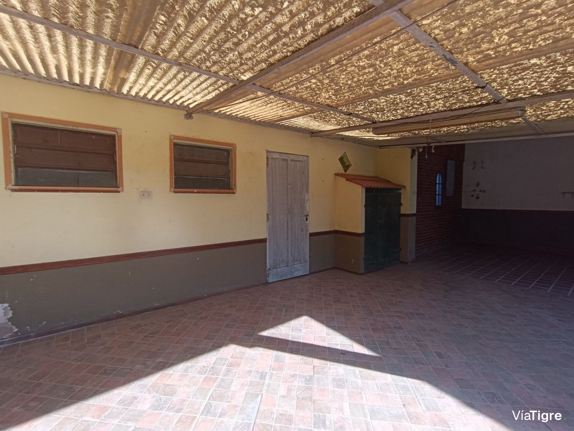 Casa Multifamiliar Venta Benavidez Quincho Garage
