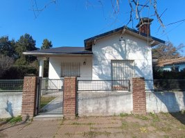 Casa Multifamiliar Venta Benavidez Quincho Garage