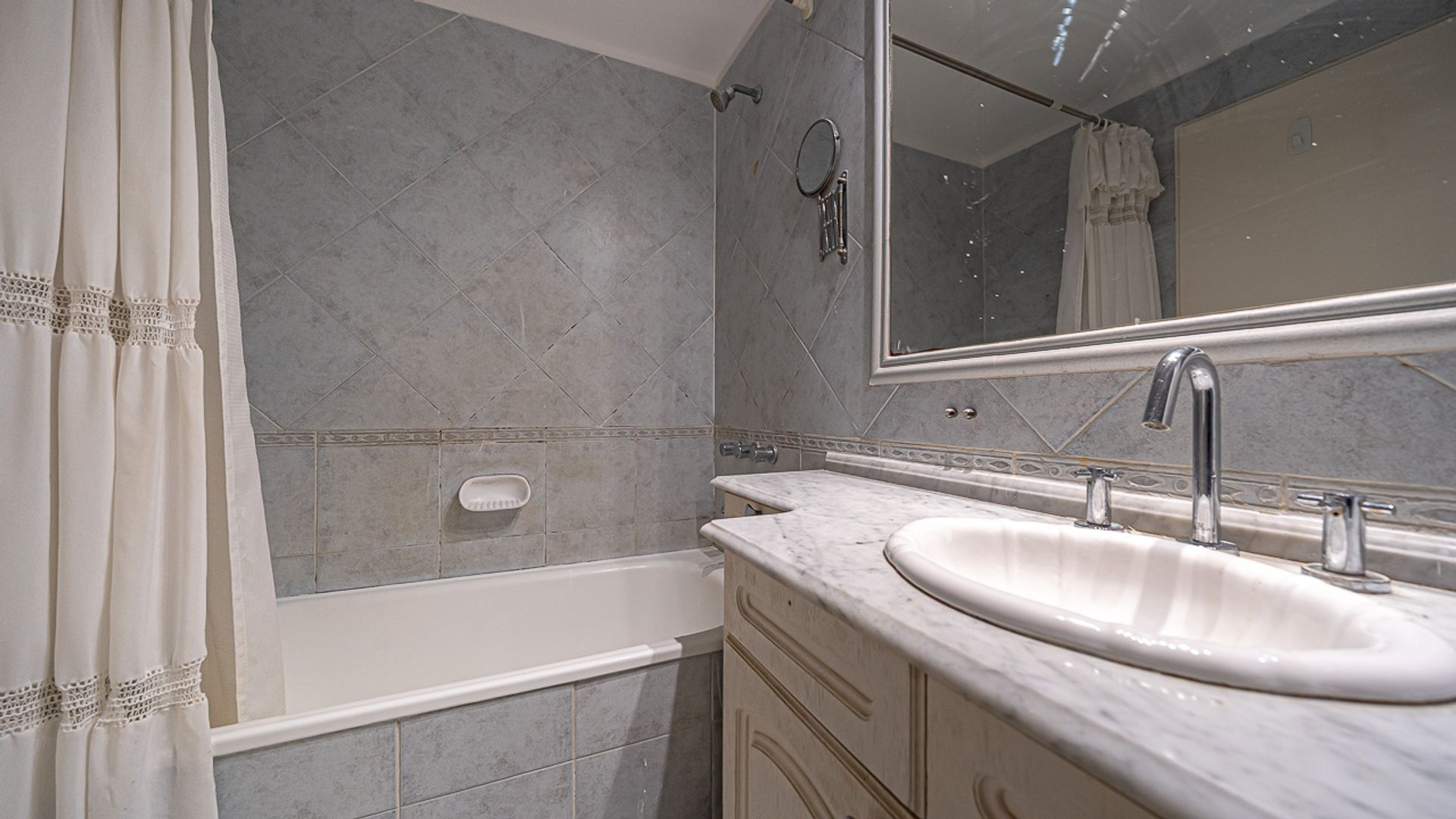 Venta Departamento 3 Ambientes Talar De Martinez