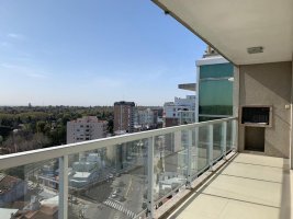 3-Room Apartment for Sale, Upper Floor by River, 2 Parking Spaces