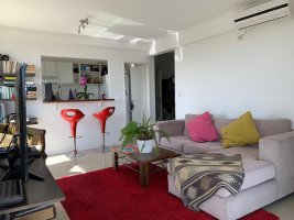 3-Room Apartment for Sale, Upper Floor by River, 2 Parking Spaces