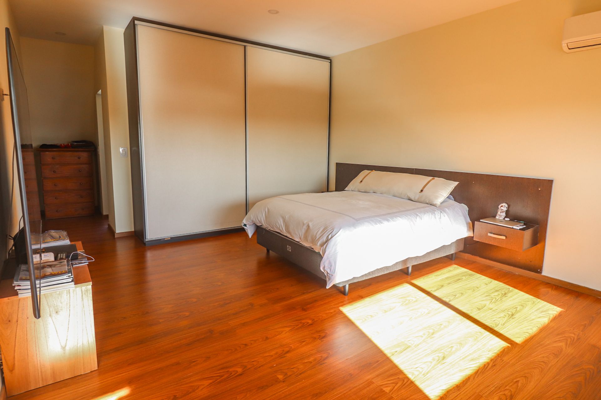 Casa Venta 5 Dormitorios "El Jacaranda" Tigre