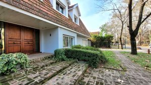 House for sale in Lomas San Isidro (Golf), 7 rooms